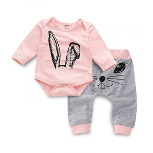 Pijama para bebé de conejito rosa